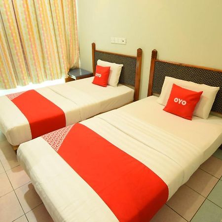 Mukah Oyo89642高速公路旅馆酒店 外观 照片