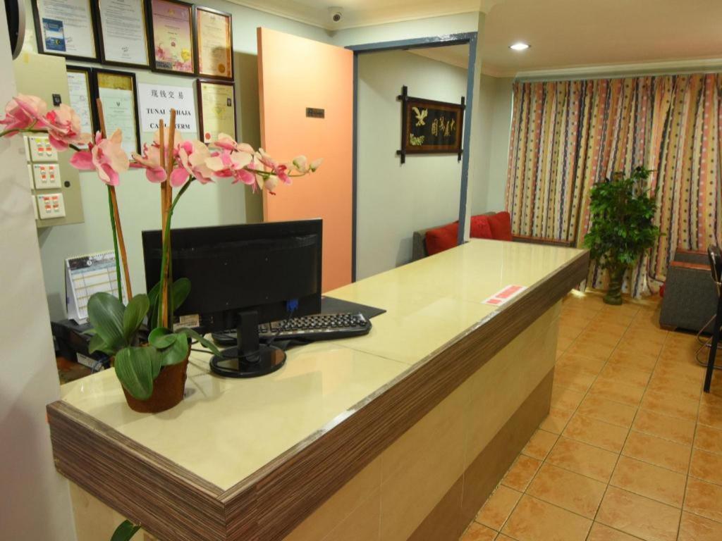 Mukah Oyo89642高速公路旅馆酒店 外观 照片